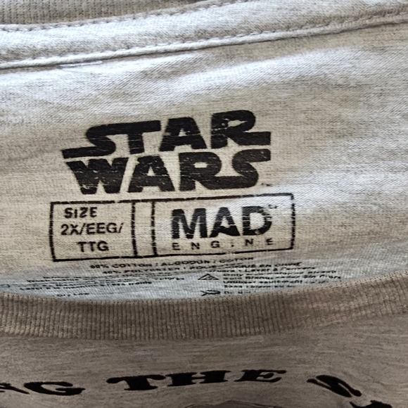 Starwars Baby Yoda T-Shirt - Picture 2 of 2